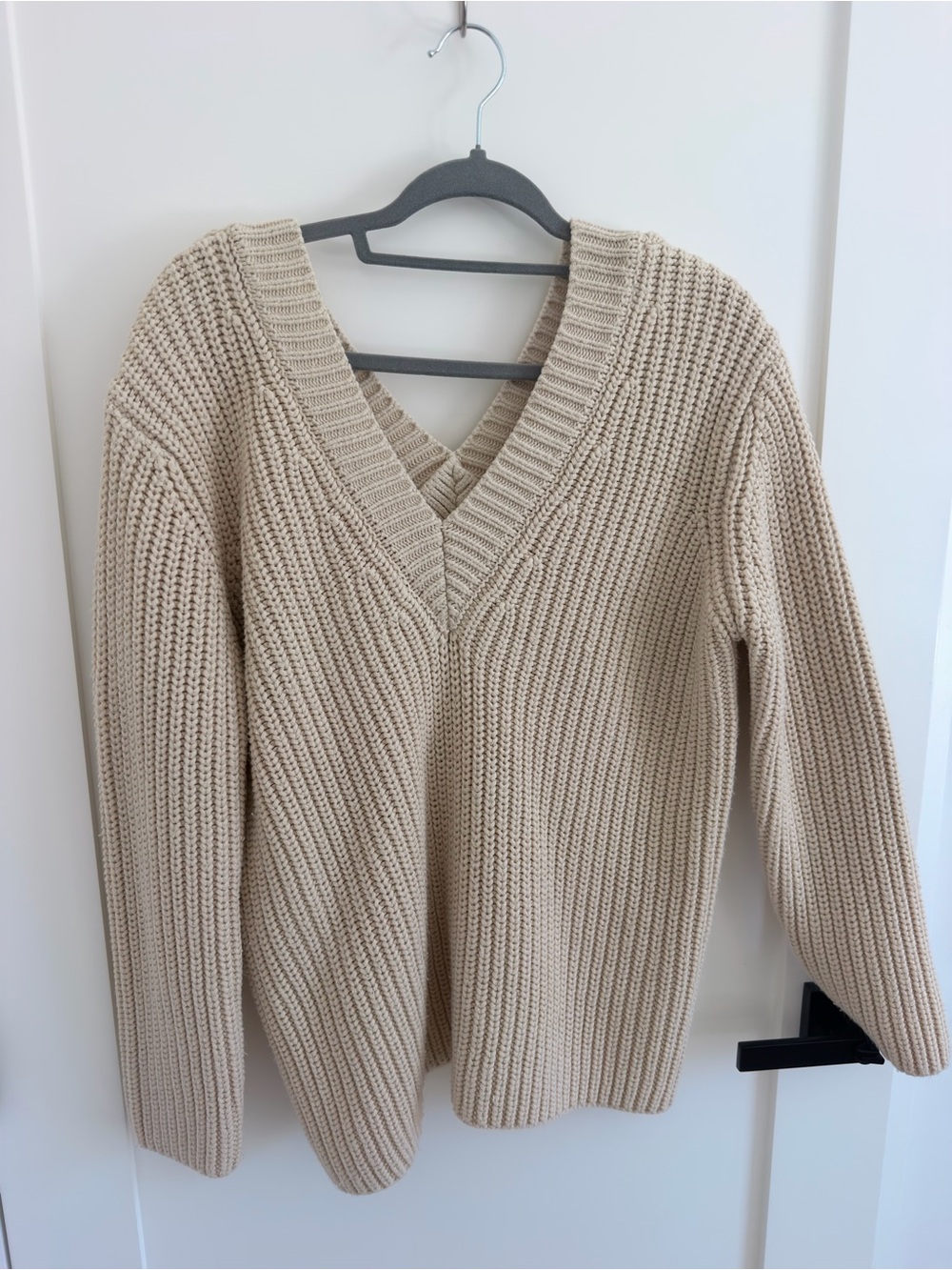 Zara Beige Chunky Ribbed V-Neck Sweater